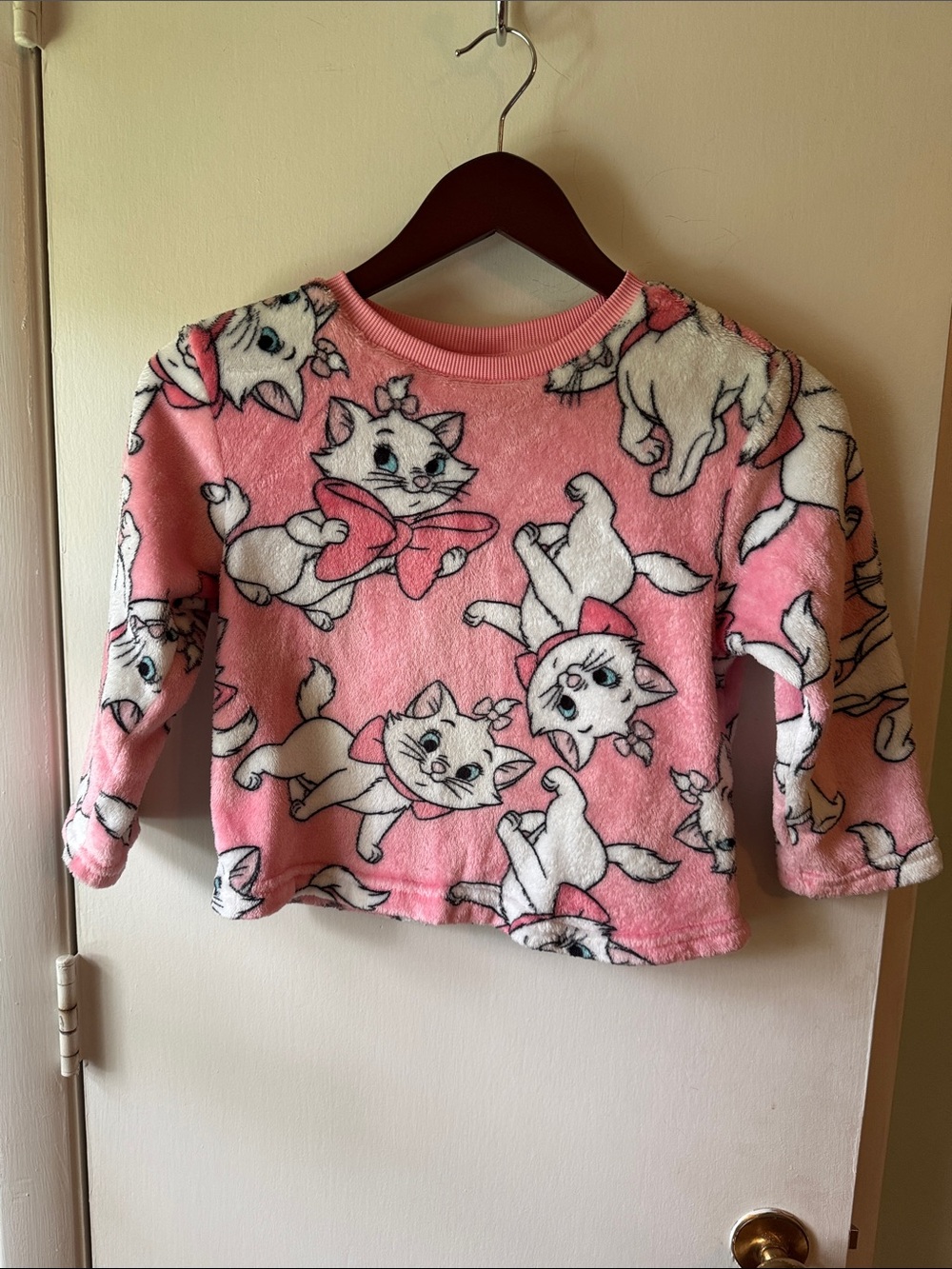 Disney Pink Marie Cat Fleece Pajama Set